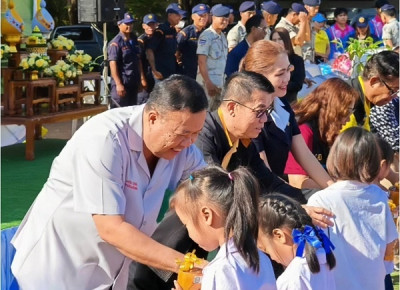 โครงการหน่วยแพทย์เคลื่อนที่ พอ.สว. จังหวัดเลย และ ... พารามิเตอร์รูปภาพ 1