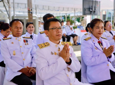 เข้าร่วมพิธีเวียนเทียน สมโภชน้ำพระพุทธมนต์ศักดิ์สิทธิ์ ... พารามิเตอร์รูปภาพ 2