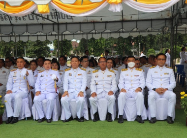 เข้าร่วมพิธีเจริญพระพุทธมนต์และทำบุญตักบาตรถวายพระราชกุศล ... พารามิเตอร์รูปภาพ 5