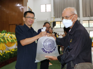 ร่วมพิธีเปิดงานโครงการคลินิกเกษตรเคลื่อนที่ในพระราชานุเคราะห์สมเด็จพระบรม โอรสาธิราชฯ สยามมกุฎราชกุมารี เฉลิมพระเกียรติพระบาทสมเด็จพระเจ้าอยู่หัว เนื่องในโอกาสพระราชพิธีมหามงคลเฉลิมพระชนมพรรษา 6 รอบ 28 กรกฎาคม 2567 ... พารามิเตอร์รูปภาพ 8