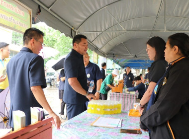 ร่วมพิธีเปิดงานโครงการคลินิกเกษตรเคลื่อนที่ในพระราชานุเคราะห์สมเด็จพระบรม โอรสาธิราชฯ สยามมกุฎราชกุมารี เฉลิมพระเกียรติพระบาทสมเด็จพระเจ้าอยู่หัว เนื่องในโอกาสพระราชพิธีมหามงคลเฉลิมพระชนมพรรษา 6 รอบ 28 กรกฎาคม 2567 ... พารามิเตอร์รูปภาพ 13