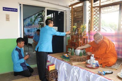 จัดพิธีทำบุญสำนักงานเพื่อเสริมสร้างความเป็นสิริมงคลในเทศกาลวันสงกรานต์ ประจำปี 2568 ... พารามิเตอร์รูปภาพ 1
