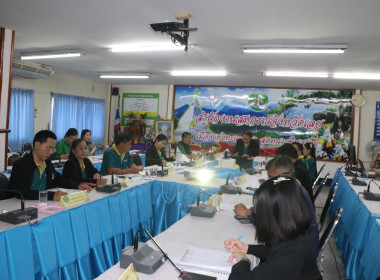 ประชุมติดตามผลการปฏิบัติราชการในเขตตรวจราชการที่ 10 และ 12 พารามิเตอร์รูปภาพ 22