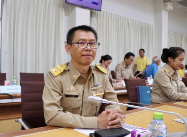 เข้าร่วมประชุมคณะกรมการจังหวัด หัวหน้าส่วนราชการ นายอำเภอ ... พารามิเตอร์รูปภาพ 2
