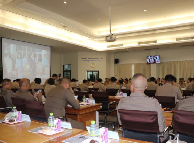เข้าร่วมประชุมคณะกรมการจังหวัด หัวหน้าส่วนราชการ นายอำเภอ ... พารามิเตอร์รูปภาพ 9