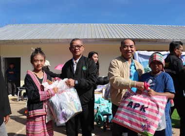 โครงการ “สหกรณ์รวมใจ...ส่งไอรัก เพื่อน้องน้อย 1/2” ... พารามิเตอร์รูปภาพ 26