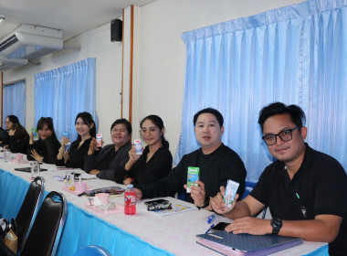 เป็นประธานในการประชุมข้าราชการ ลูกจ้างประจำ ... พารามิเตอร์รูปภาพ 24